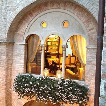 Palazzetto Bentivoglio Villa Sassoferrato ภายนอก รูปภาพ
