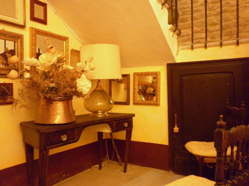 Palazzetto Bentivoglio Villa Sassoferrato ภายนอก รูปภาพ