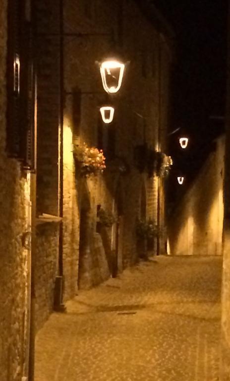 Palazzetto Bentivoglio Villa Sassoferrato ภายนอก รูปภาพ